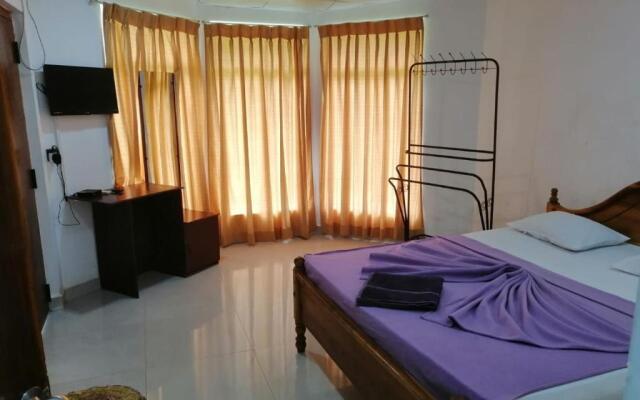 diyaluma falls inn
