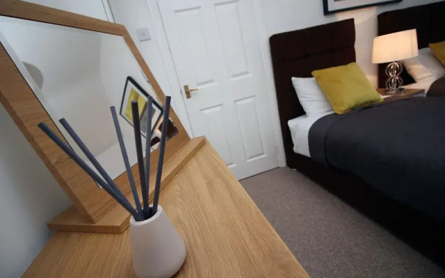 Rare Central  House Private Parking