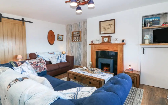 Periwinkle Cottage
