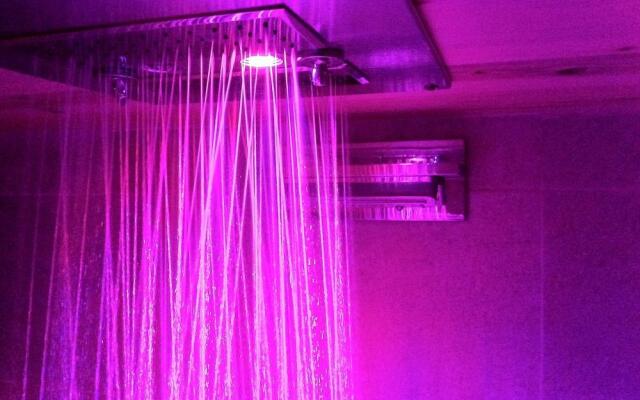 Chamonix Centre Holiday Cromotherapy 1