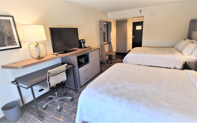 Holiday Inn Staunton Conference Center by IHG