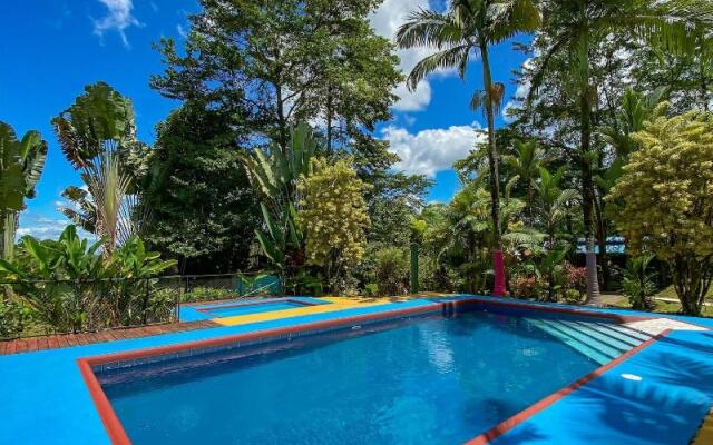 Hotel Faro Arenal