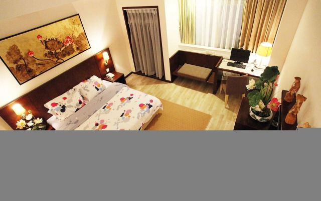 K-hotel