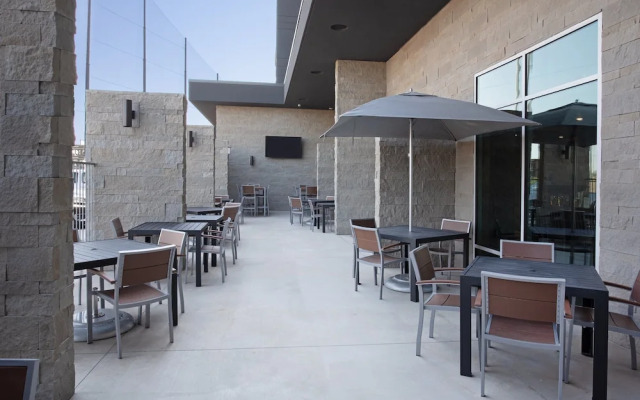 Holiday Inn Glendale - Stadium & Ent District