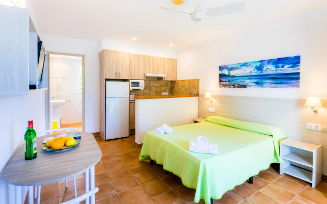 Apartamentos Arenal Playa