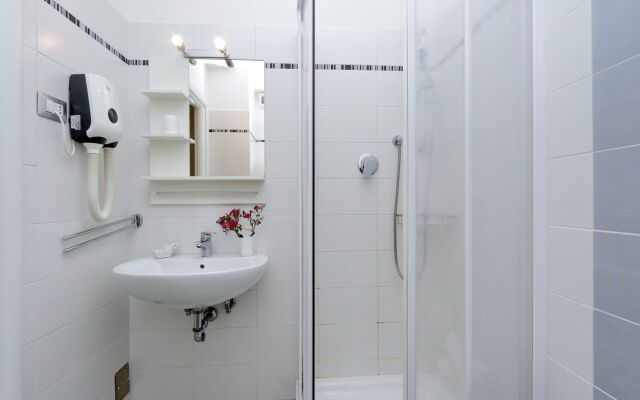 I Pini di Roma - Rooms & Suites