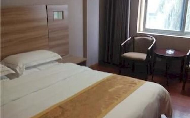 Meilun Boyue Hotel (Xiamen Railway Station Store)