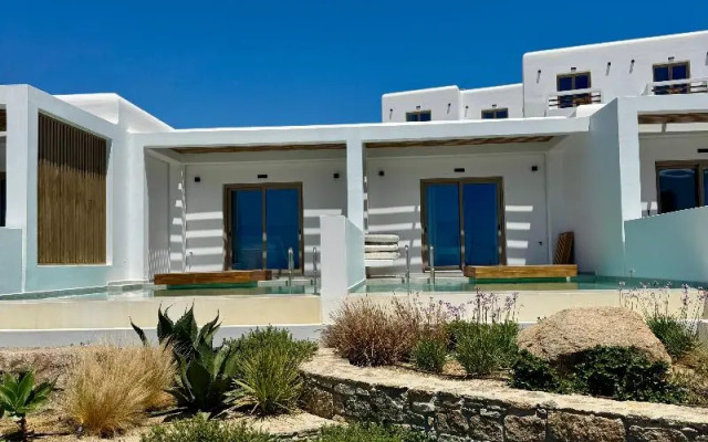 Aelo Mykonos