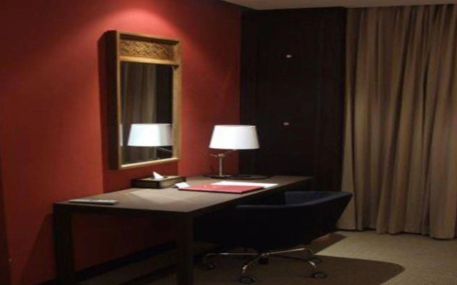 Sunee Grand Hotel and Convention Center