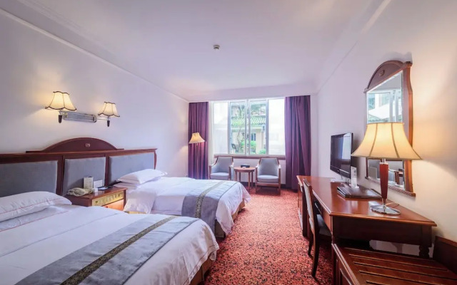 Emeishan Grand Hotel