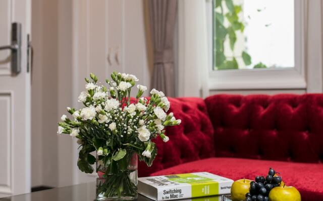 Flora Centre Hotel & Spa