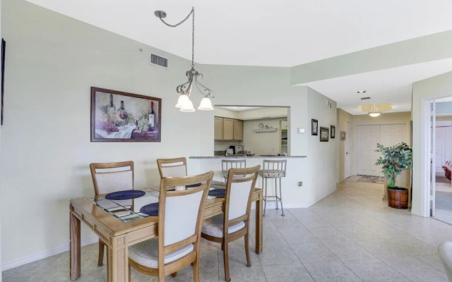 Seascape at Waterside