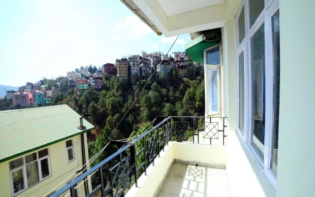 OYO 12697 Home Valley View New Shimla