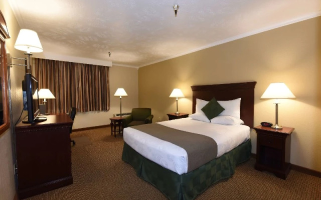 Best Western Ahtanum Inn