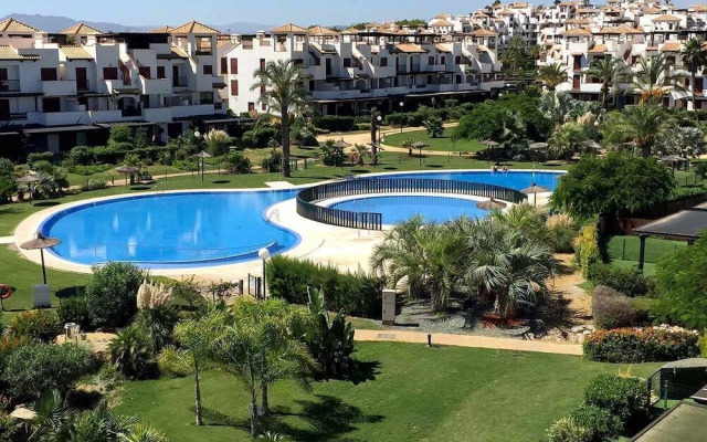 VenAVera C10A - Ground floor Garden 3Bedrooms/2Baths Beachfront, WIFI