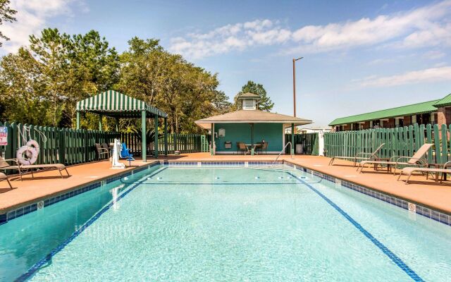 Quality Inn & Suites Vidalia