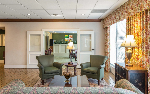 Rodeway Inn McDonough South I-75 - Image 7