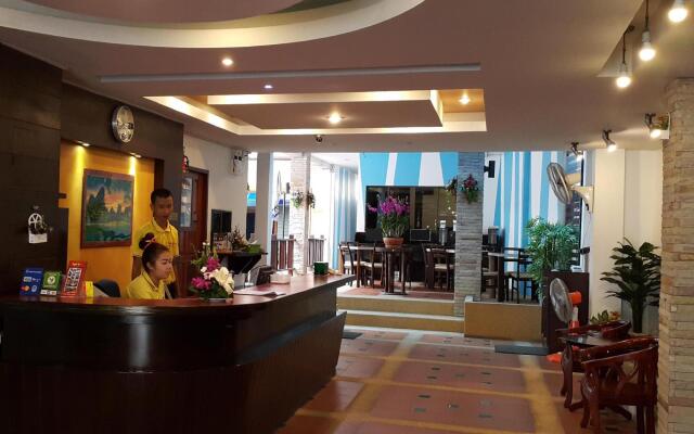 MT Hotel Patong