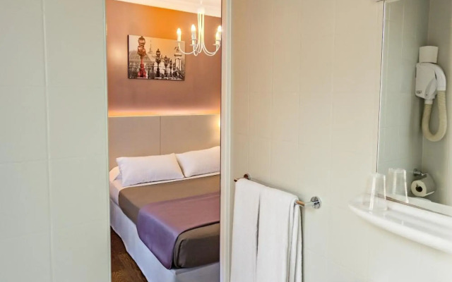 Modern Hotel