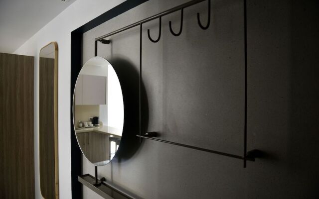ZUR Studios & Suites
