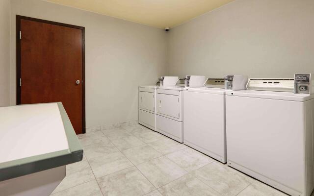 Hampton Inn & Suites Dallas-Arlington-South