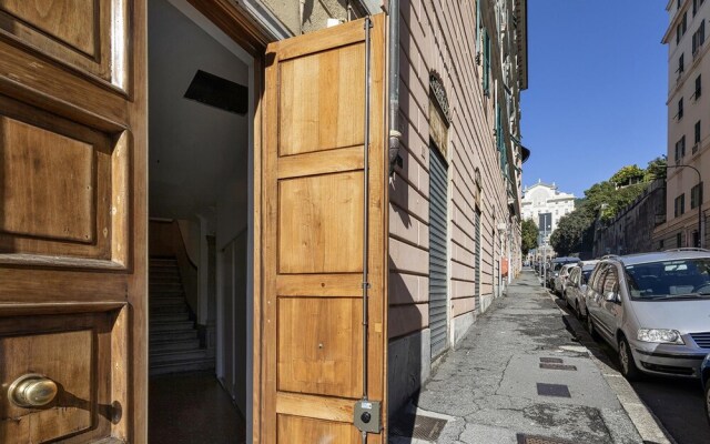 Studio des Couleurs in Genova