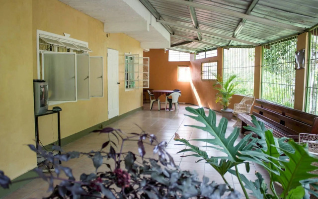 La Mamre Guest House