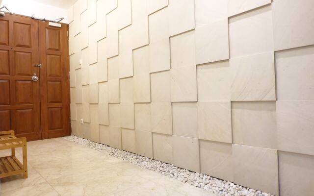 2 Bedroom Park Royale Apartment By Travelio
