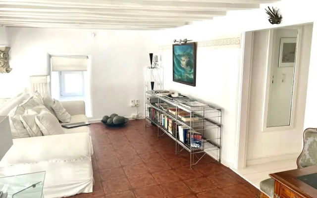 Unique Townhouse at Mykonos Chora