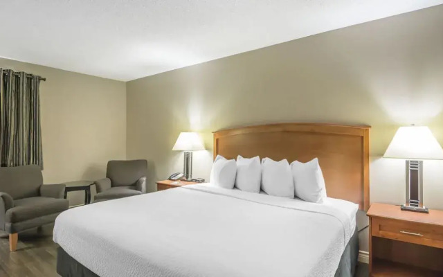 Quality Inn West Edmonton