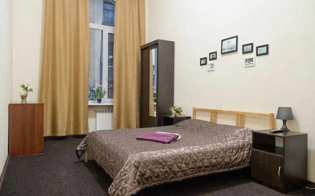 SuperHostel on Vosstaniya 35