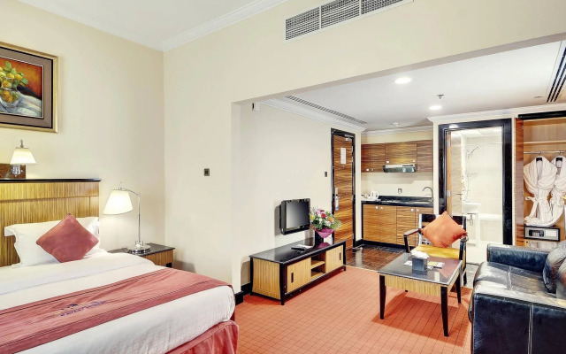 Rayan Hotel Corniche