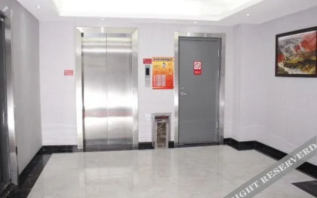 Tianyue Hotel (Urumqi Airport Branch)