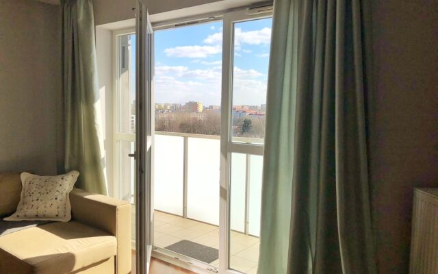 Fox Center Apartments