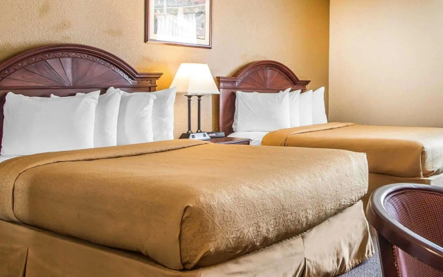 Quality Inn & Suites Middletown - Franklin
