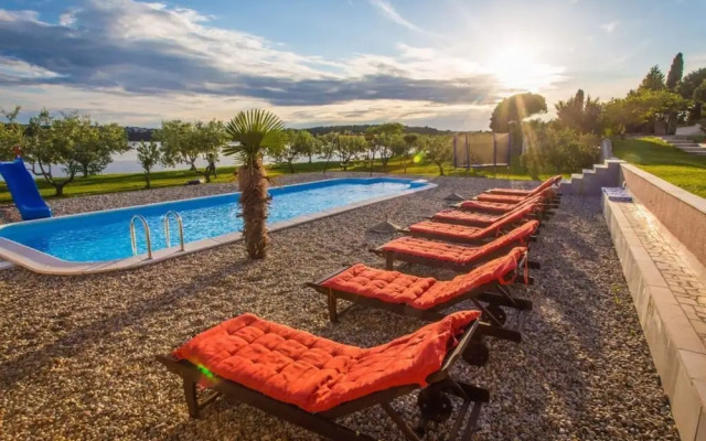 Villa Zuccon Comfortable Holiday Residence