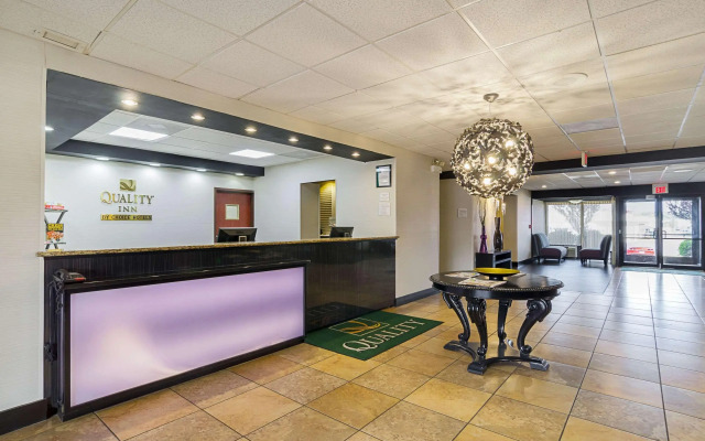 Holiday Inn Hotel and Suites Richmond West End by IHG
