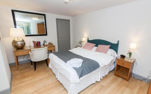 Townhouse No 12
