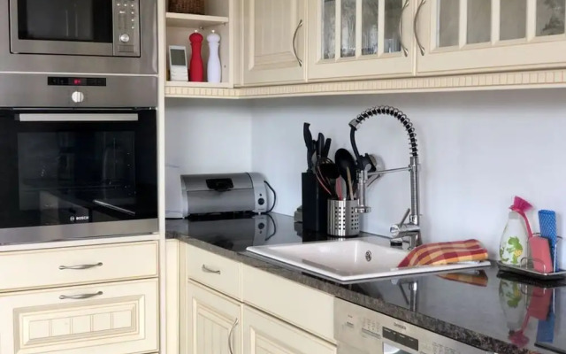 Schaalseehobbit Modern Retreat