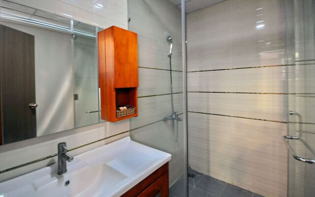 Beach Front Apartments Nha Trang