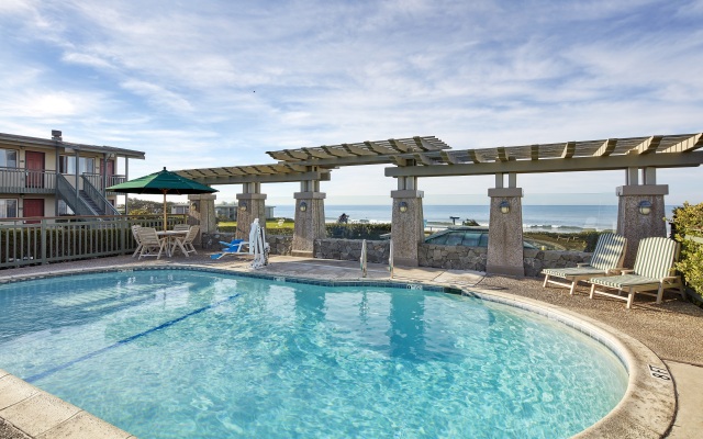 Cavalier Oceanfront Resort
