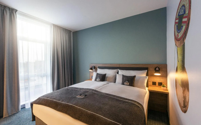 Holiday Inn - the niu, Loom Manchester North by IHG