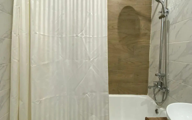 Апартаменты в микрорайоне 203-й 35/1