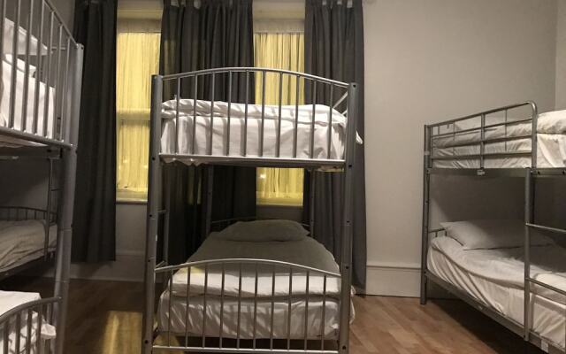 OYO Newcastle West
