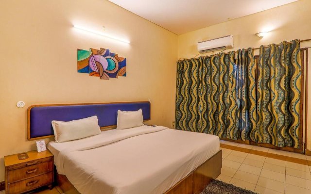 Fabhotel Executive Guest House