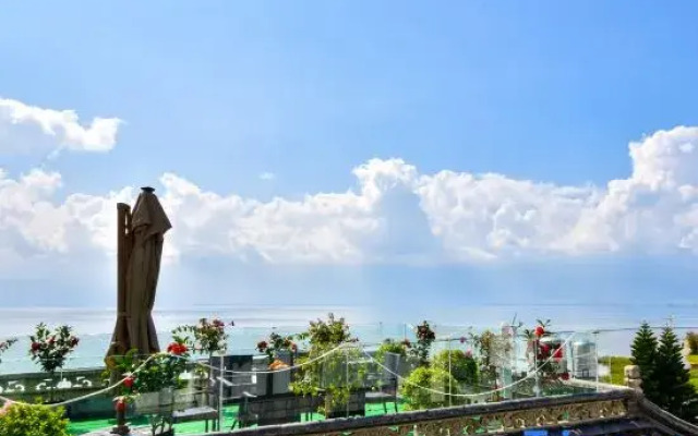 Erpan Qingfeng Inn (Erhai Branch, Dali)