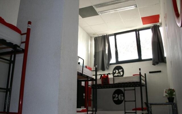 Bilbao Akelarre Hostel