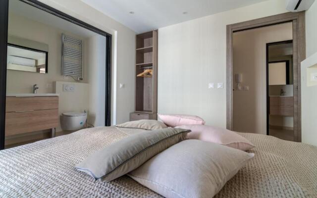 Scandinavian Urban 3 - 2br Apartment in Cannes Center - Close To the Beach And Palais