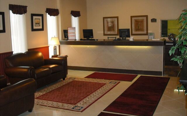 Red Pine Inn & Conference Centre