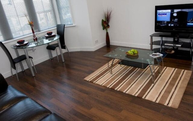 Aberdeen Serviced Apartments - The Lodge